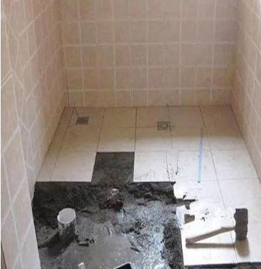 站前漏水维修 厕所漏水怎么修补?